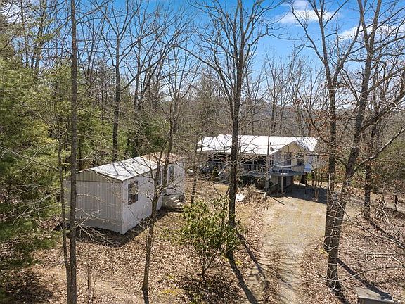 2nd image of 1262 Maple Grove Rd