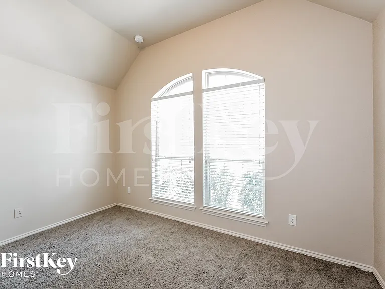 4203 Driftwood Bend Ct — Photo 14