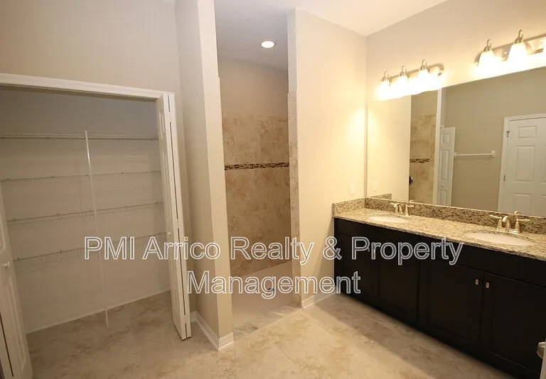11415 Acacia Grove Ln — Photo 22
