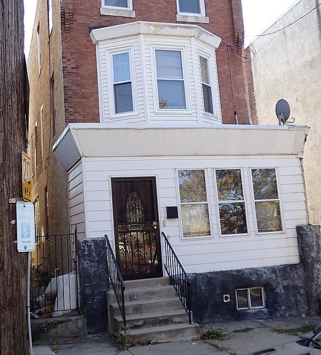 2nd image of 4920 Kingsessing Ave