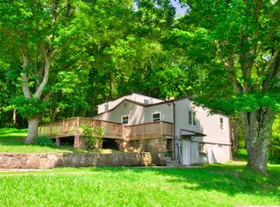 5003 S Pioneer Rd, Gibsonia, PA 15044