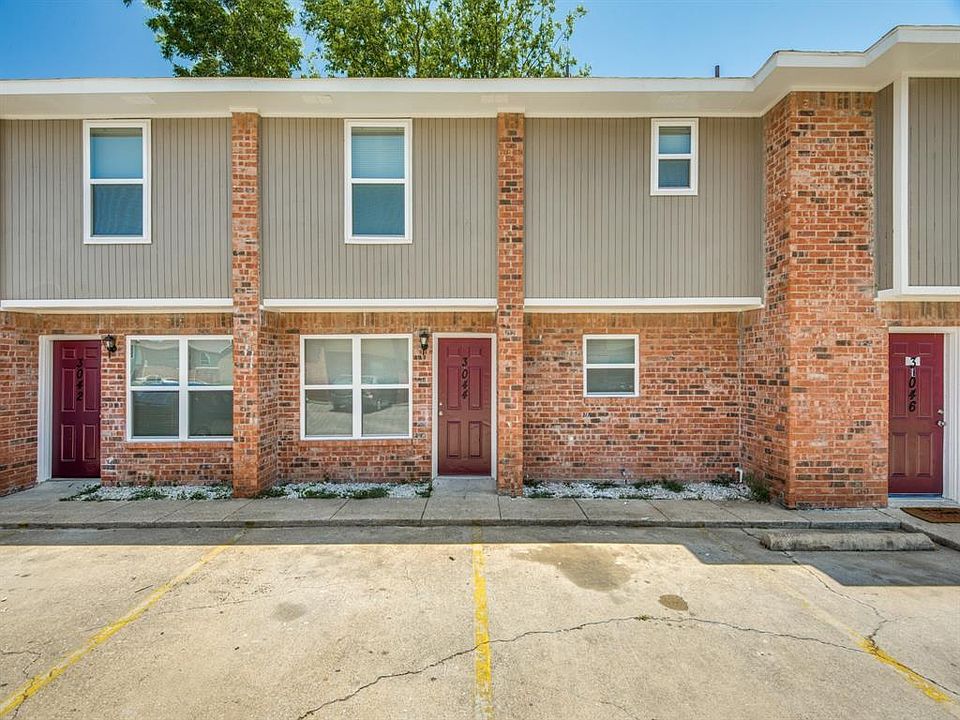 1st image of 3044 Tudor Ln