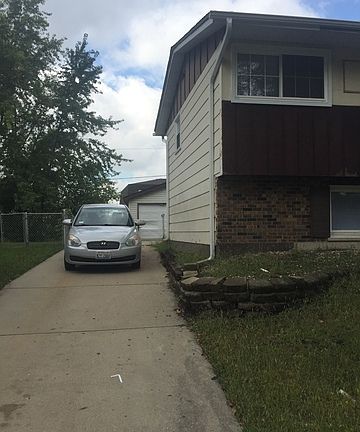 2nd image of 21906 Olivia Ave