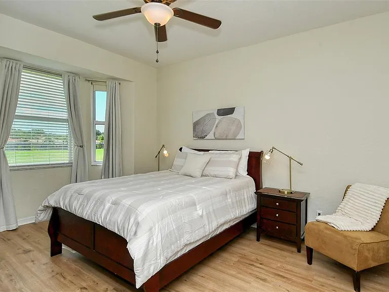 905 Fairway Cove Ln #205 — Photo 19