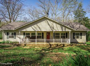 3693 Wilson Creek Rd, Lebanon Junction, KY 40150