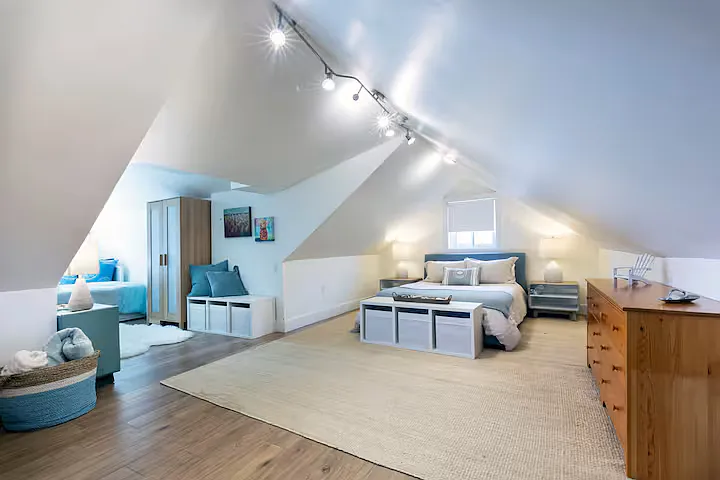713 Lakeshore Dr — Photo 13