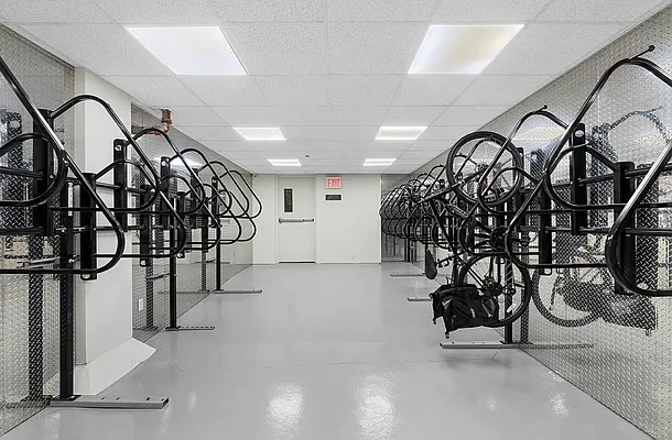 Rented by REAL New York | media 11