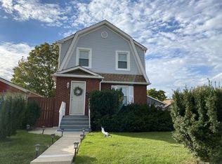 12556 Vincennes Rd, Blue Island, IL 60406