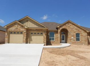 211 Dudley Way, Fredericksburg, TX 78624