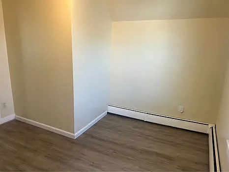 77 Willie St #1A — Photo 17