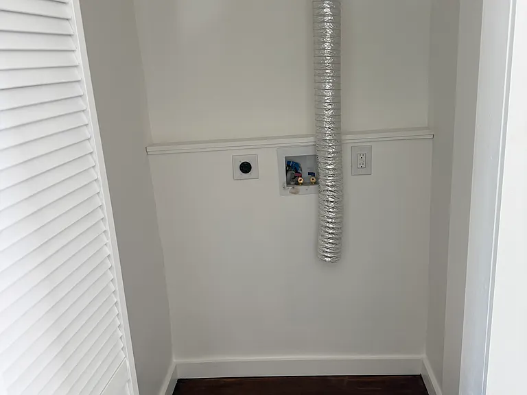 115 Melrose Ave S #2 — Photo 19
