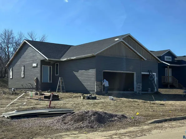 5601 W Cushman St, Sioux Falls, SD 57107