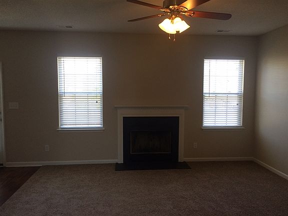 2nd image of 712 Eagle Point Dr