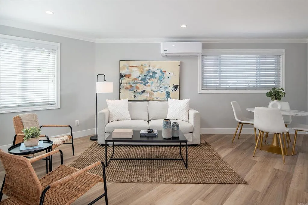 1 bed, 590 sqft, $3,500 — Photo 2