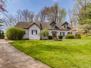 537 Wyndclyff Dr, Evansville, IN