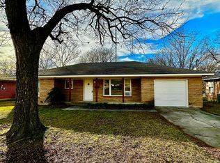 1103 Fair Ave, Gainesville, TX 76240