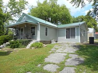 321 Natural Resources Dr, Mountain Home, AR 72653