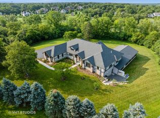 26153 W Cuba Rd, Barrington, IL 60010
