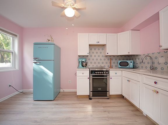 4th image of 15 Forest St APT 11