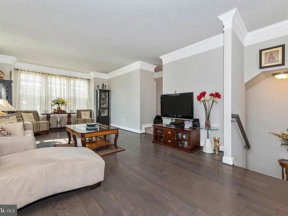 5th image of 11921 Breezy Meadow Dr