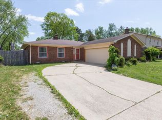 709 Summitcrest Dr, Indianapolis, IN 46241