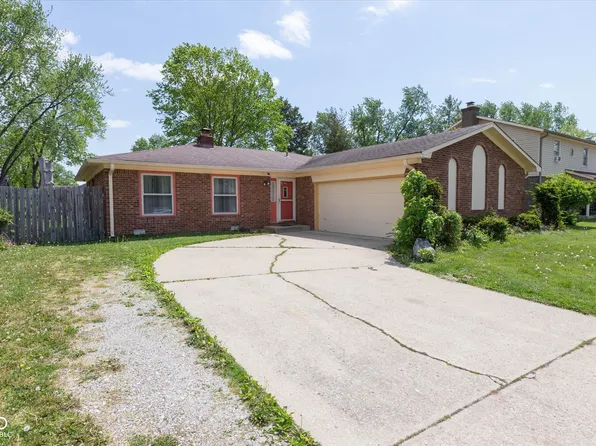 709 Summitcrest Dr, Indianapolis, IN 46241