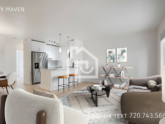 2nd image of 2345 N Clay St APT 4