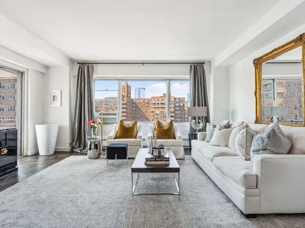 473 Fdr Drive image 1 of 19