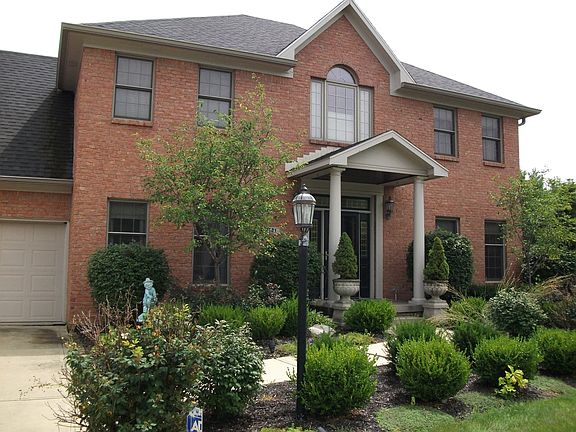 3rd image of 7131 Aigner Ct