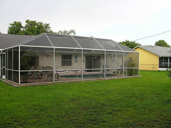 3rd image of 3713 Lorton Ave