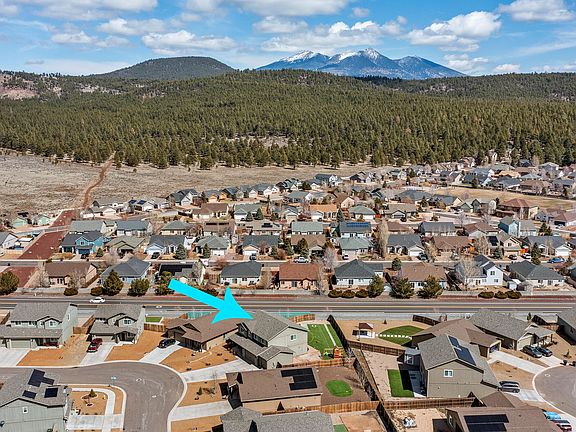 3rd image of 4610 Peleus Rd