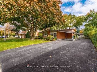 5386 Mericourt Rd, Burlington, ON L7L 3R6