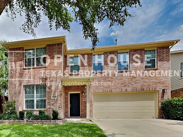 4249 Highgate Rd, Fort Worth, TX 76244