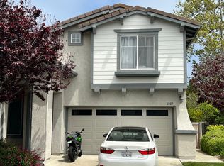(Undisclosed Address), Goleta, CA 93117