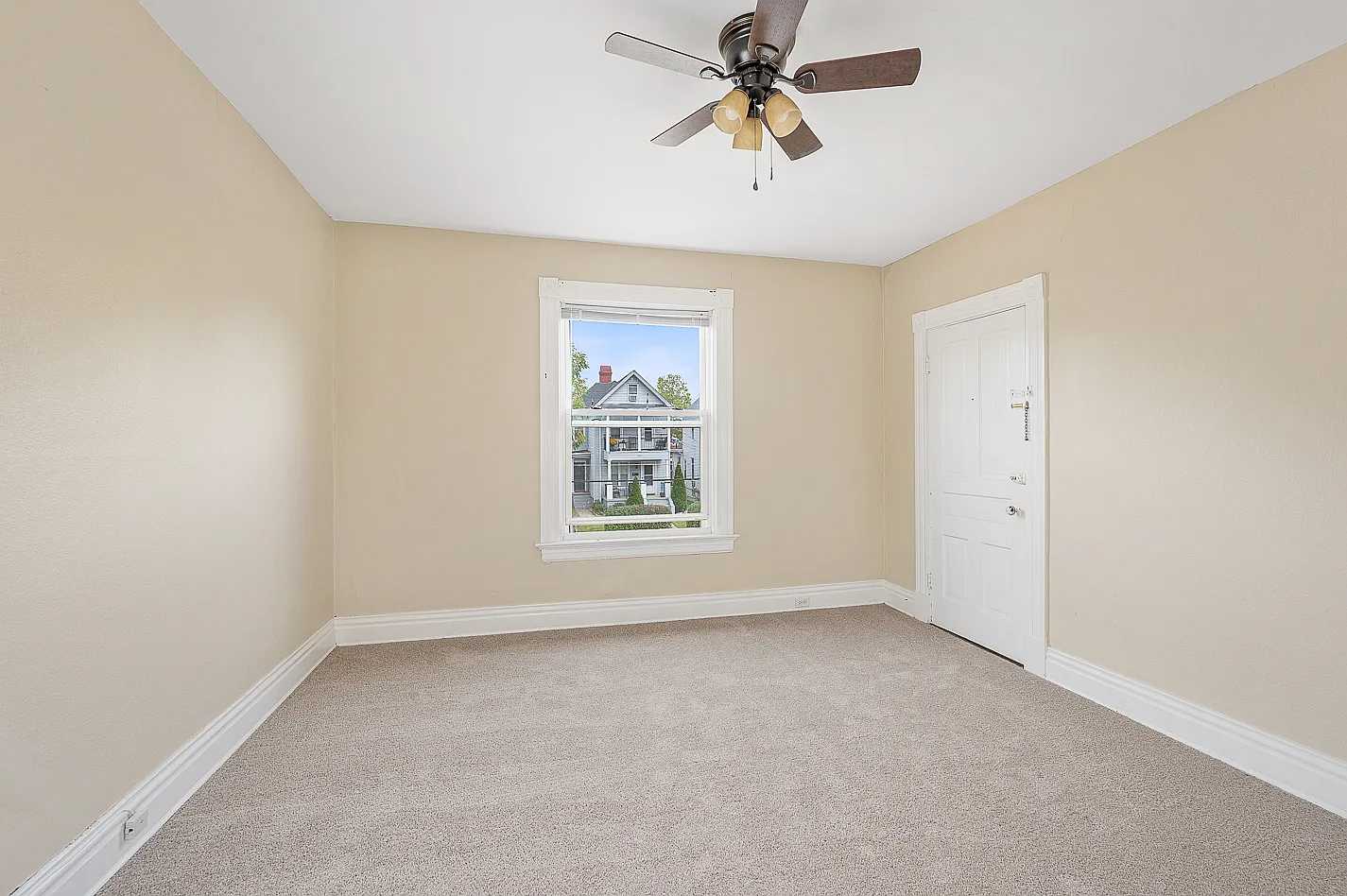 1 bed, $1,000 — Photo 4