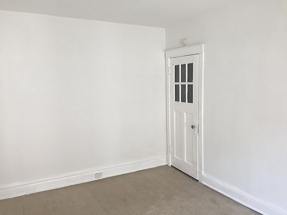 2nd image of 4950 Cote Brilliante Ave #B
