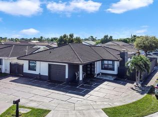 14880 SW 56th Ter, Miami, FL 33193