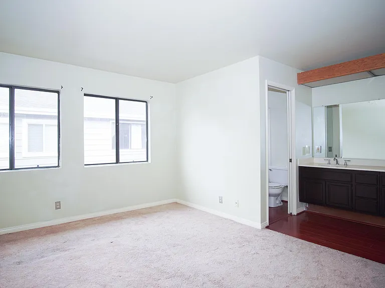 1214 S Mayflower Ave #D — Photo 11