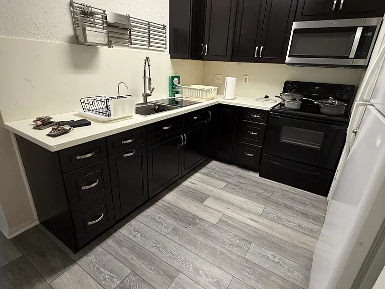 2801 Rio Grande St #208 — Photo 2
