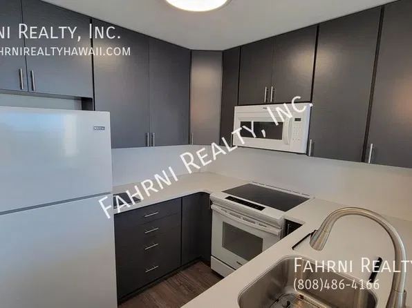 98-410 Koauka Loop APT 8G, Aiea, HI 96701