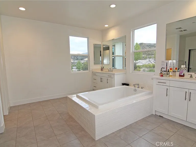 25085 Cypress Bluff Dr — Photo 22
