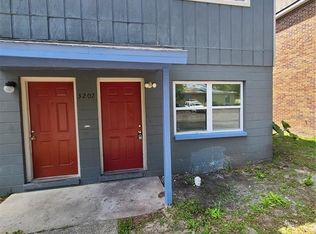 3202 SW 26th Way, Gainesville, FL 32608