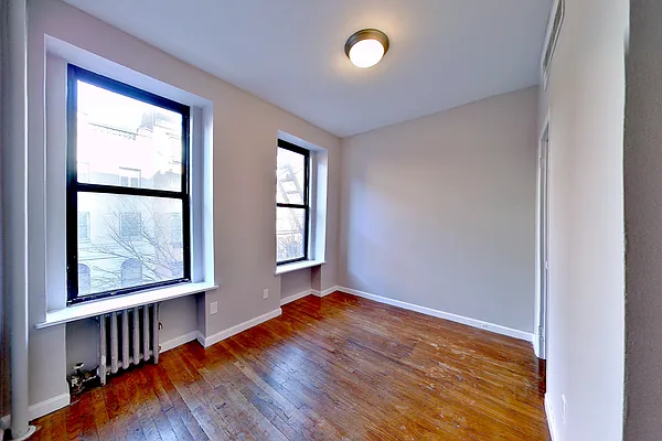 Rented by REAL New York | media 11