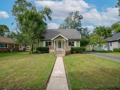 2115 Royce Ave, Kalamazoo, MI, 49001