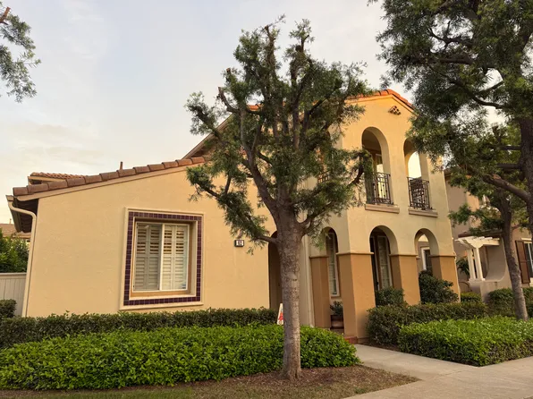 62 Autumn, Irvine, CA 92602