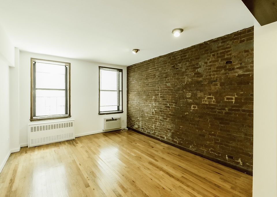 1st image of 146 E 39th St #4BB