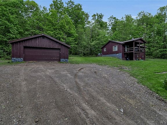 4th image of 10588 Edies Rd
