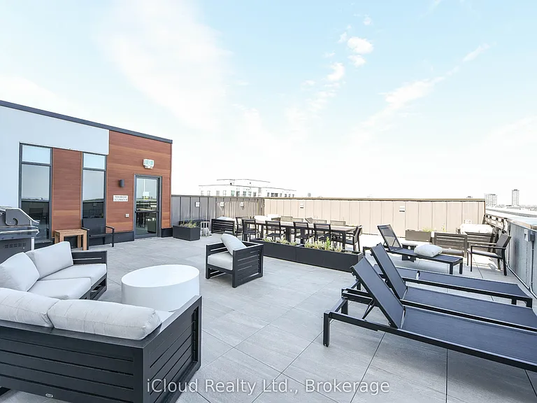 95 Dundas St W #4 — Photo 15