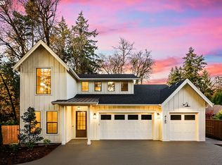 4165 Childs Rd, Lake Oswego, OR 97034