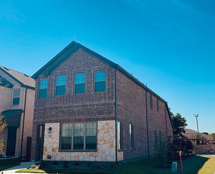 2nd image of 7529 Regal Ln N